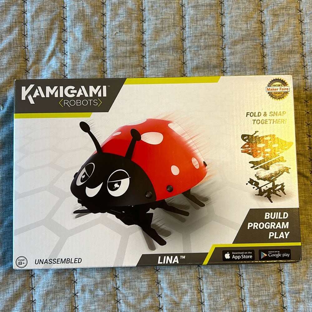 Kamigami ladybug robot